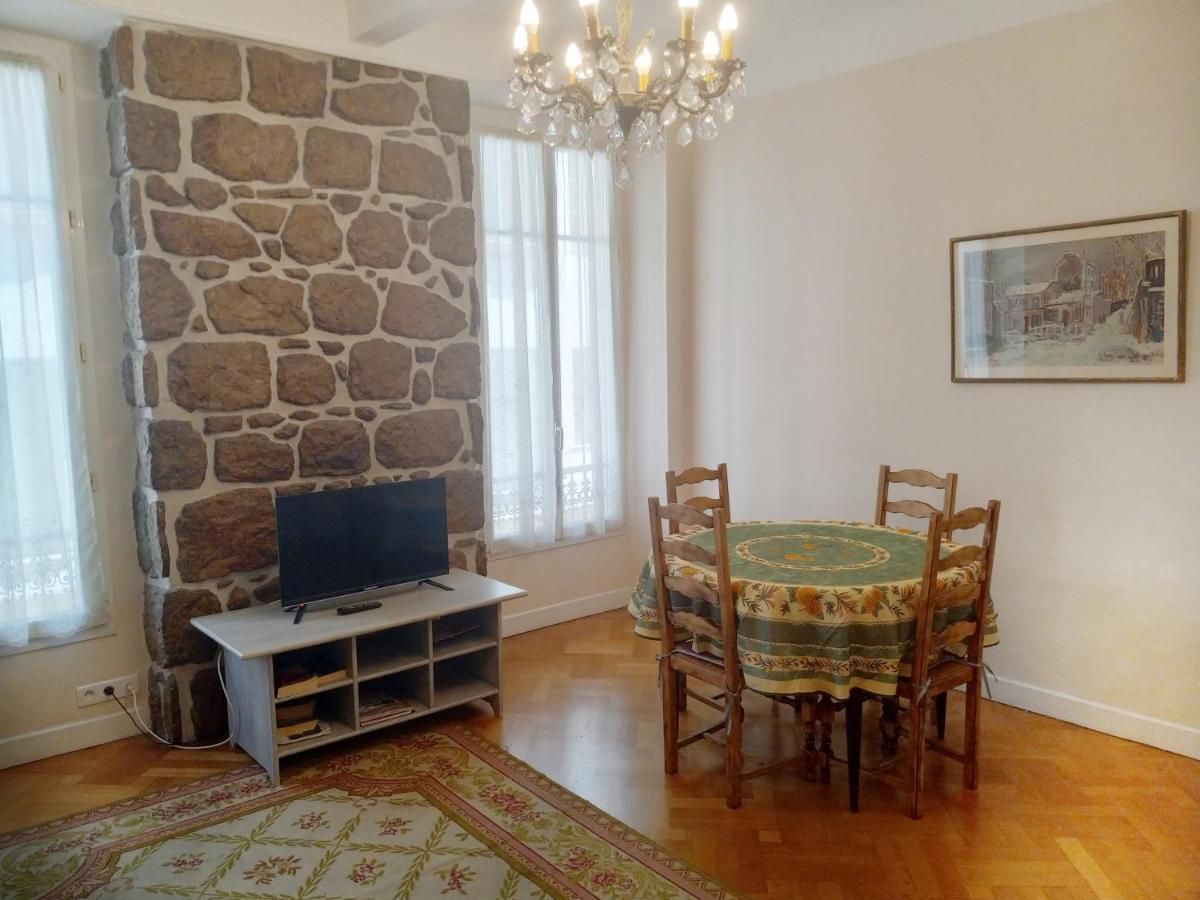 Nice Large 2Br Sunny 20 Meter Terrace Parking Beach Shops Exterior photo